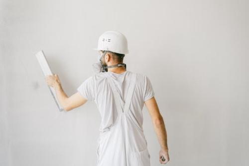 Mon constructeur refuse de réparer les malfaçons : que faire ?